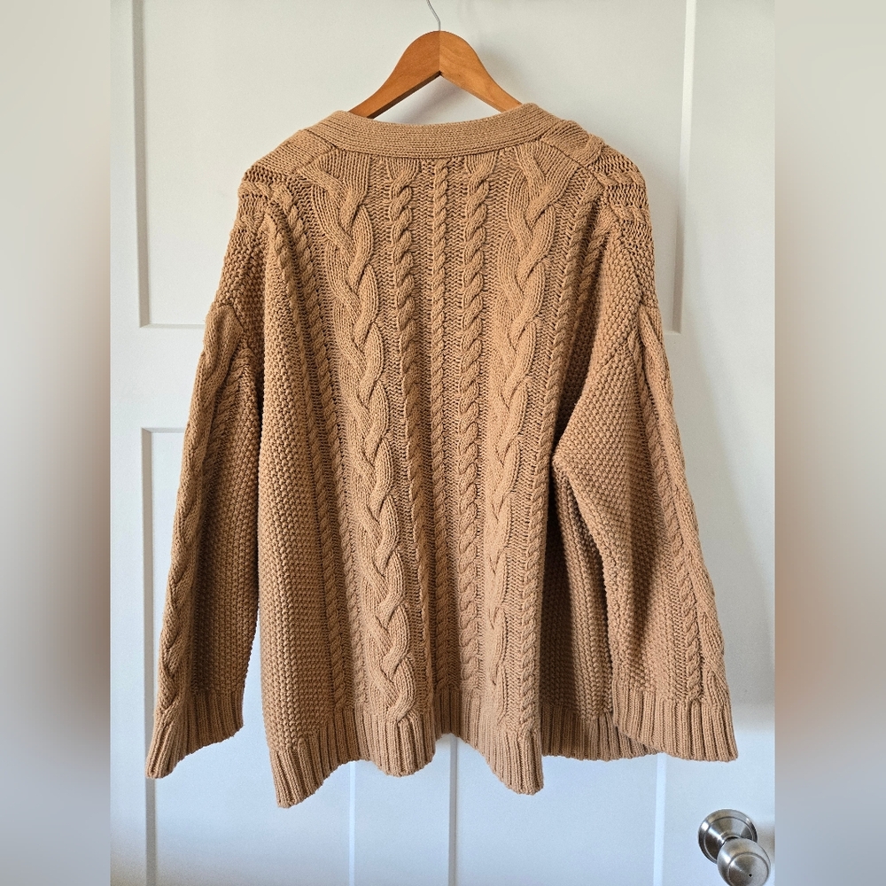 Quince Oversized Cable Knit Cardigan - Picture 2 of 5